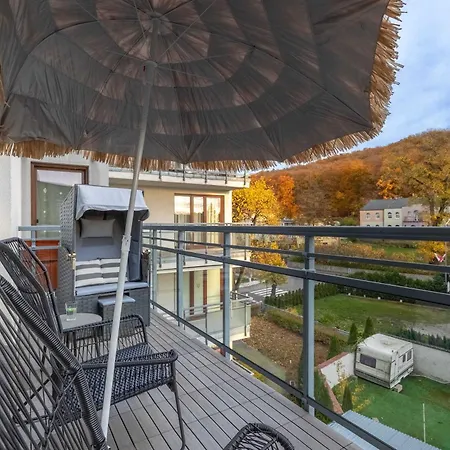 Appartement Charming With Balcony & Parking Only 400 Meters To The By Renters