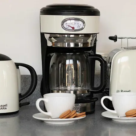 Charming With Balcony & Parking Only 400 Meters To The By Renters Appartement Miedzyzdroje